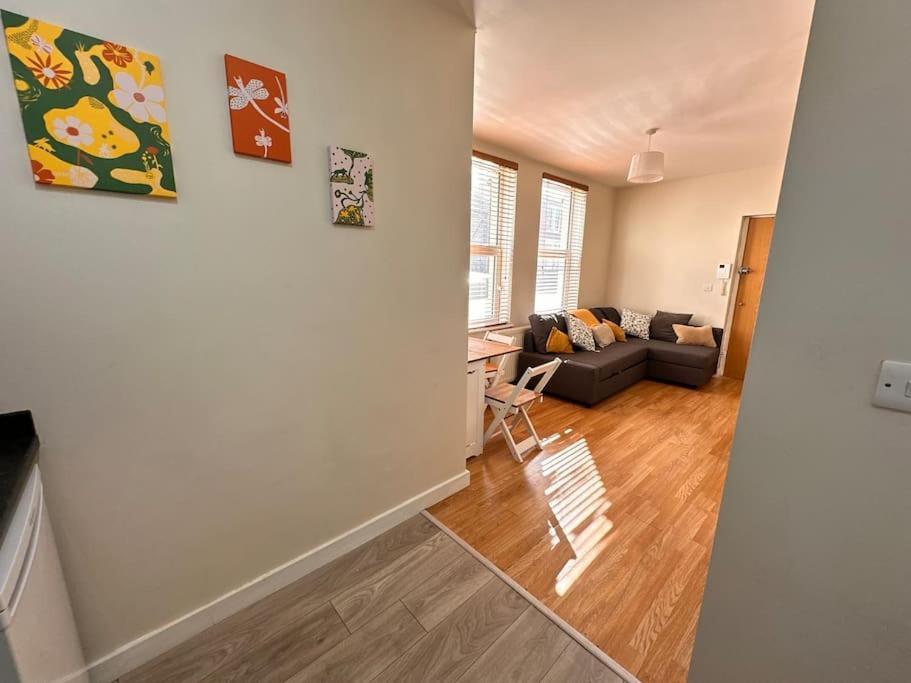 2 Bedroom Apartment In Se13 Londres Exterior foto