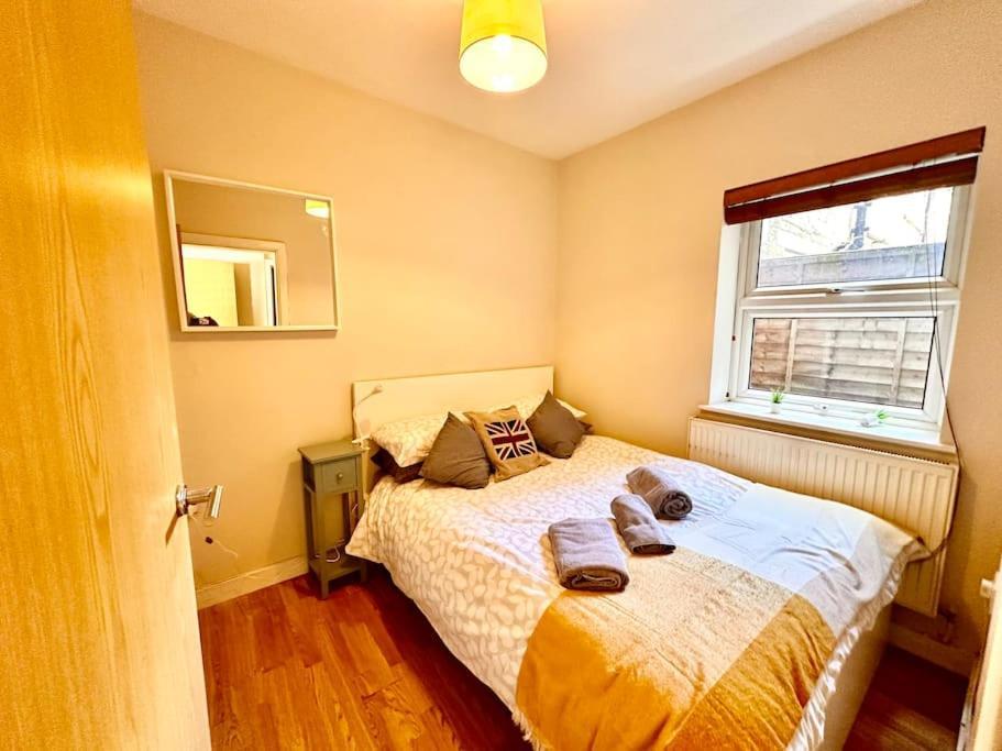 2 Bedroom Apartment In Se13 Londres Exterior foto